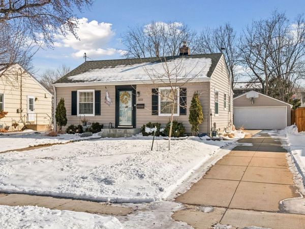 3221 Georgia Avenue S, Saint Louis Park, MN 55426