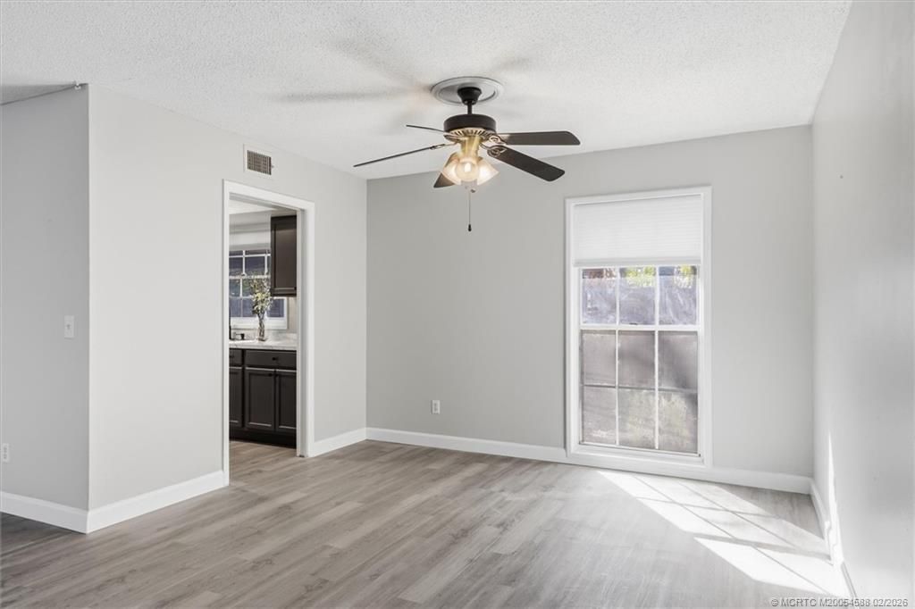 2195 43rd Avenue, Vero Beach, FL 32960 Photo