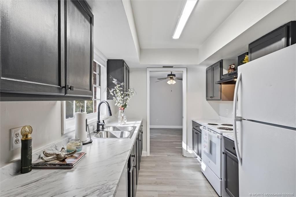 2195 43rd Avenue, Vero Beach, FL 32960 Photo