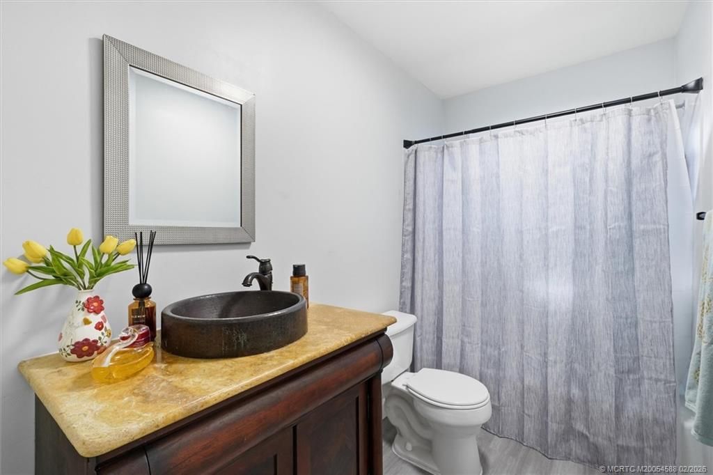 2195 43rd Avenue, Vero Beach, FL 32960 Photo