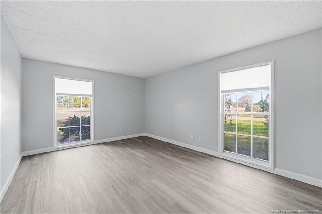 2195 43rd Avenue, Vero Beach, FL 32960 Photo