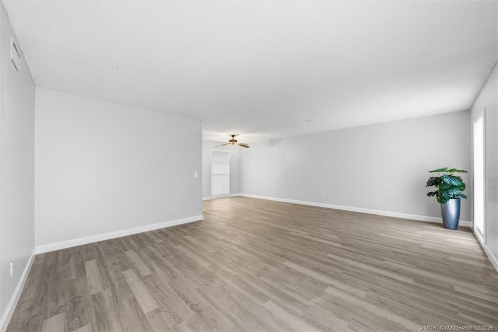 2195 43rd Avenue, Vero Beach, FL 32960 Photo