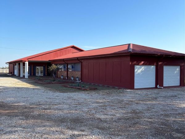 903 County Street 2910 Street , Tuttle, OK 73089