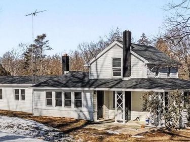 229 HILL STREET, MOUNT HOLLY SPRINGS, PA 17065