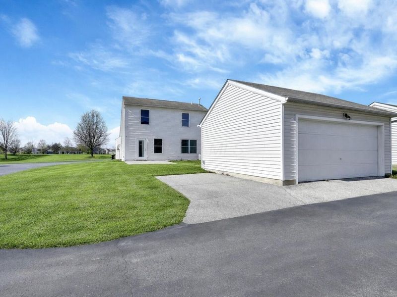 3688 Tea Party Place, Columbus, OH 43207 Photo 2