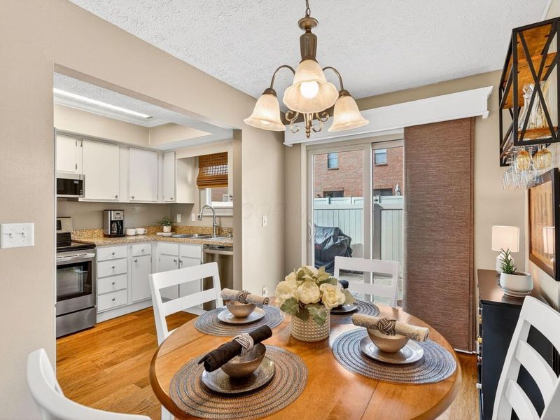 7965 Boothbay Court, Unit 20, Powell, OH 43065 Photo 12