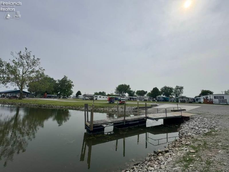 999 N Buck Road, Unit 38, Marblehead, OH 43440 Photo 22