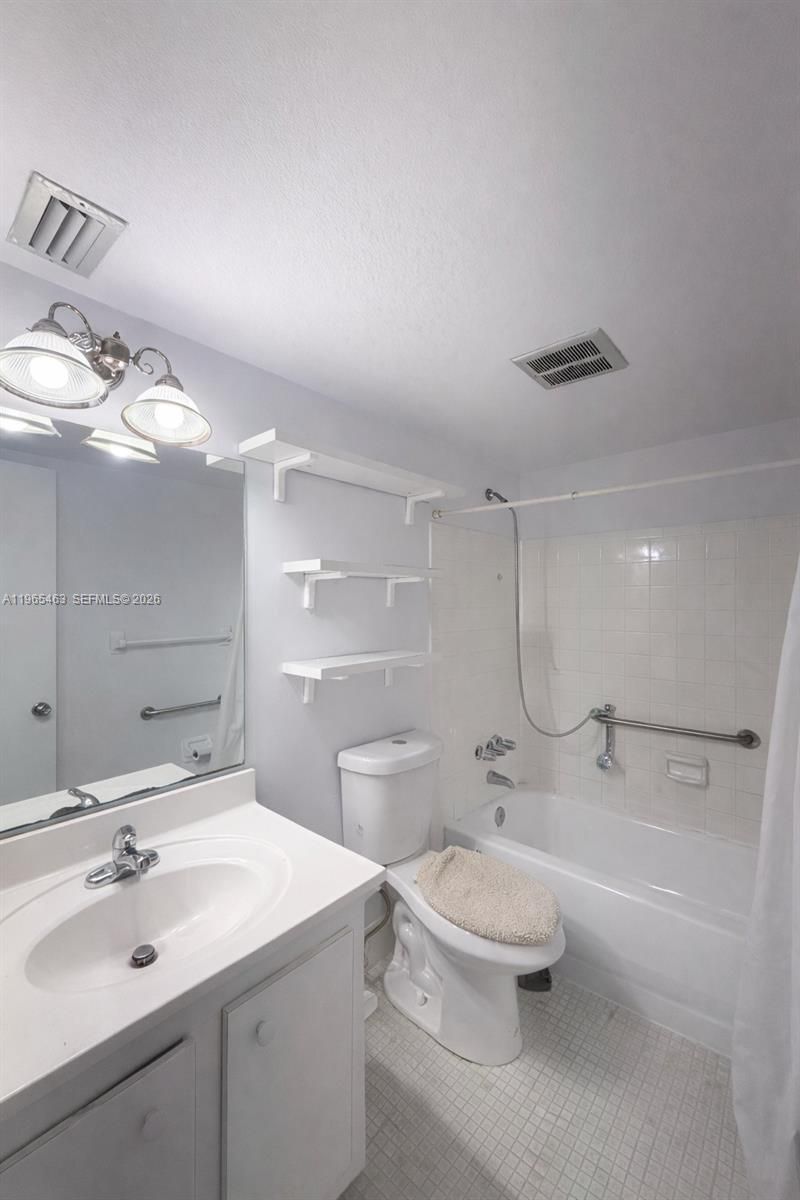 7955 NW 5th Ct, Unit 103, Margate, FL 33063 Photo