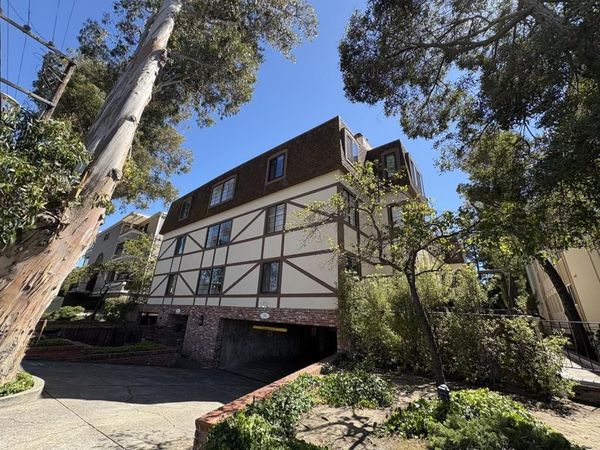 735 El Camino Real, Unit 102, Burlingame, CA 94010