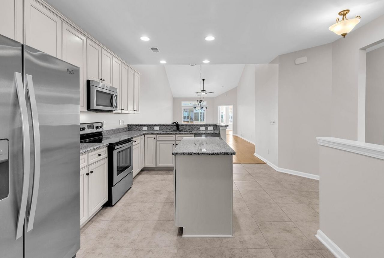 1534 - D Palmina Loop  Photo 7