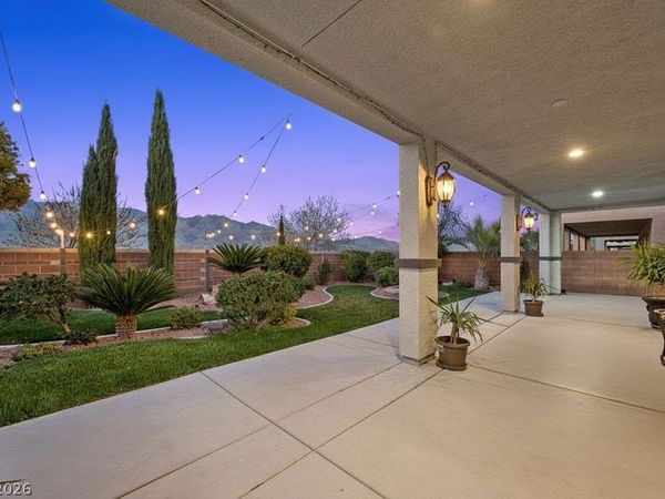 4104 Cathedral Falls Avenue , North Las Vegas, NV 89085