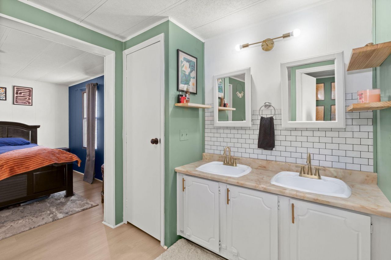 1214 Ellie Court Photo 22