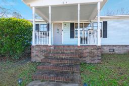 1214 Ellie Court photo 4