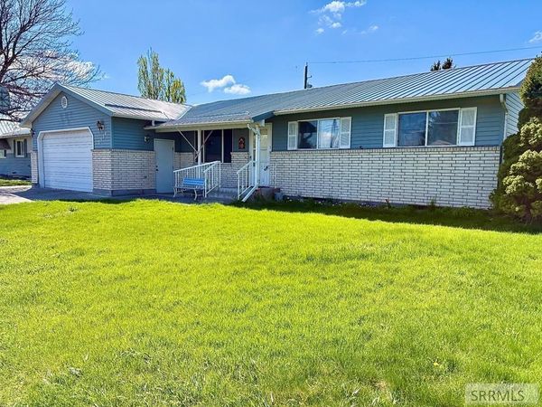 2334 E 1st Street, IDAHO FALLS, ID 83401