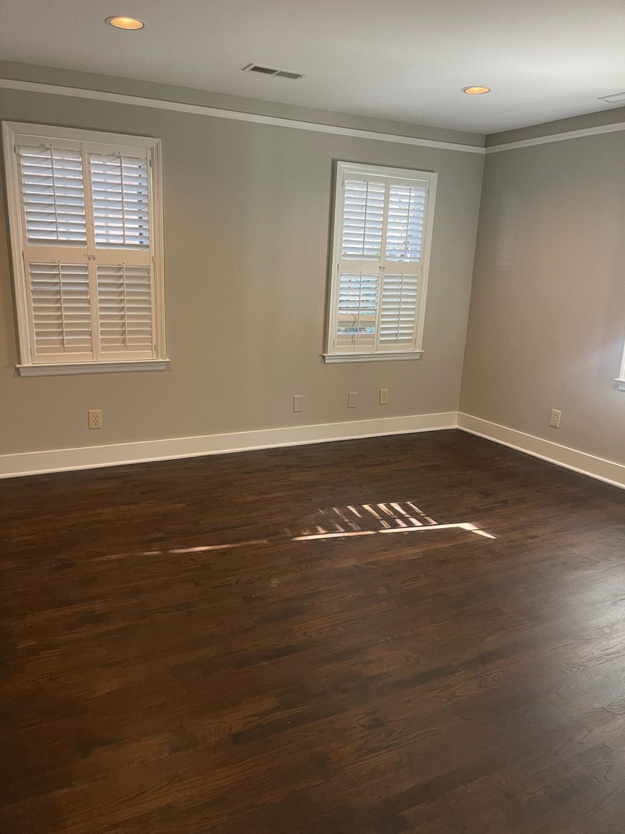 511 Prince St.  Photo 4