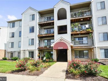 9569 COGGS BILL DRIVE, Unit 301, MANASSAS, VA 20110