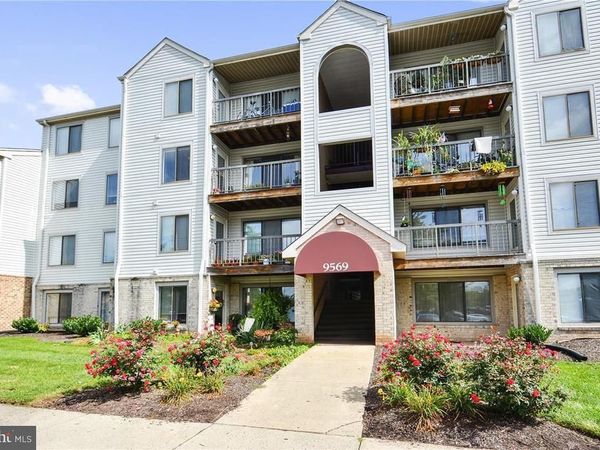 9569 COGGS BILL DRIVE, Unit 301, MANASSAS, VA 20110