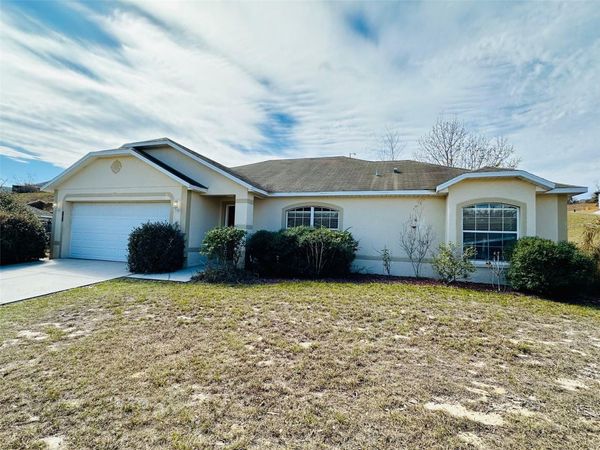 201 MAGELLAN CIRCLE , MINNEOLA, FL 34715