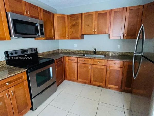 7701 SW 10th Ct, Unit 3, North Lauderdale, FL 33068