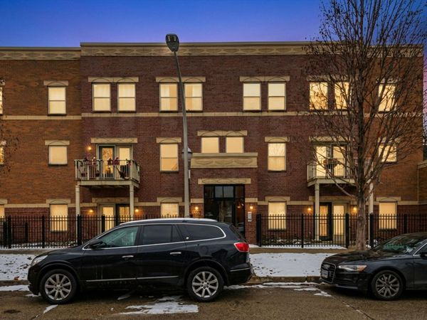 830 E Bowen Avenue , Unit 2A, Chicago, IL 60653