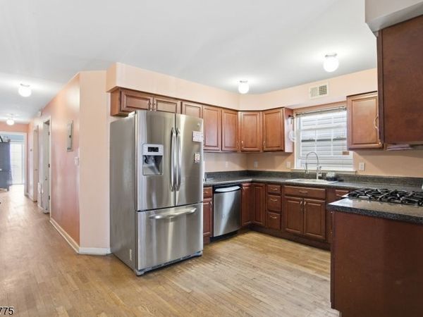 452 Broadway, Elizabeth, NJ 07206