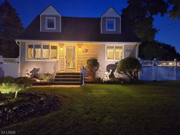 51 Romain Ave, Pompton Lakes, NJ 07442