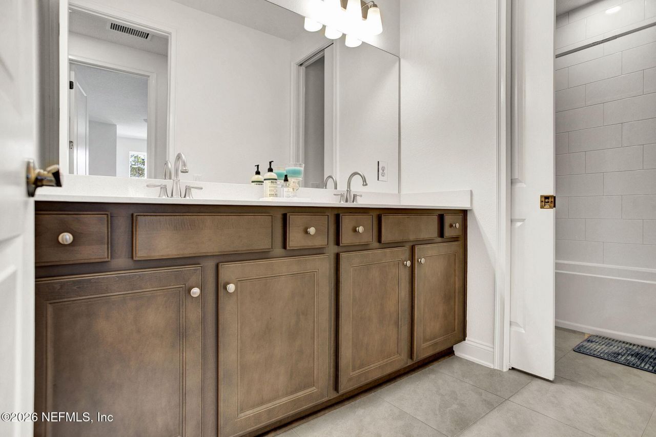 3239 Fiera Vista Drive, Jacksonville, FL 32246 Photo