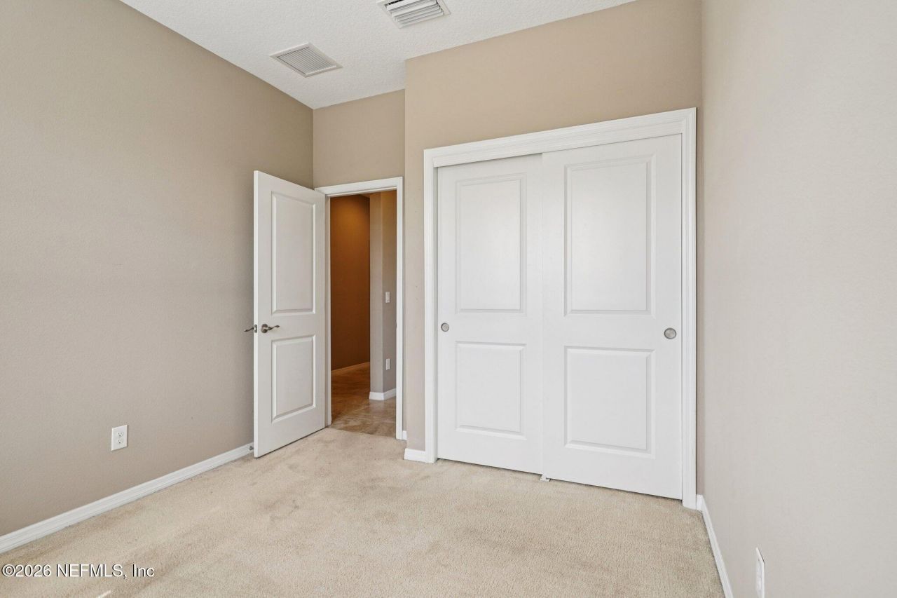 5255 NW 33rd Place, Ocala, FL 34482 Photo