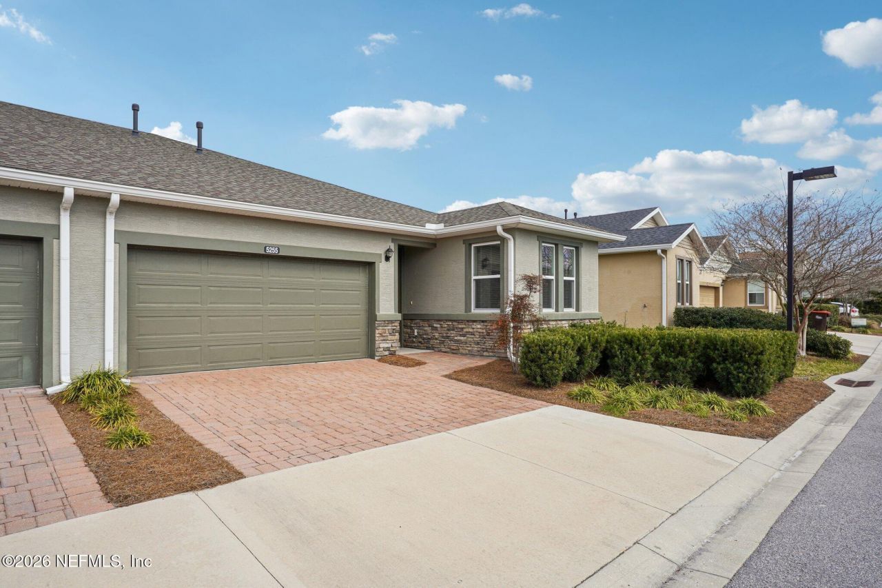 5255 NW 33rd Place, Ocala, FL 34482 Photo