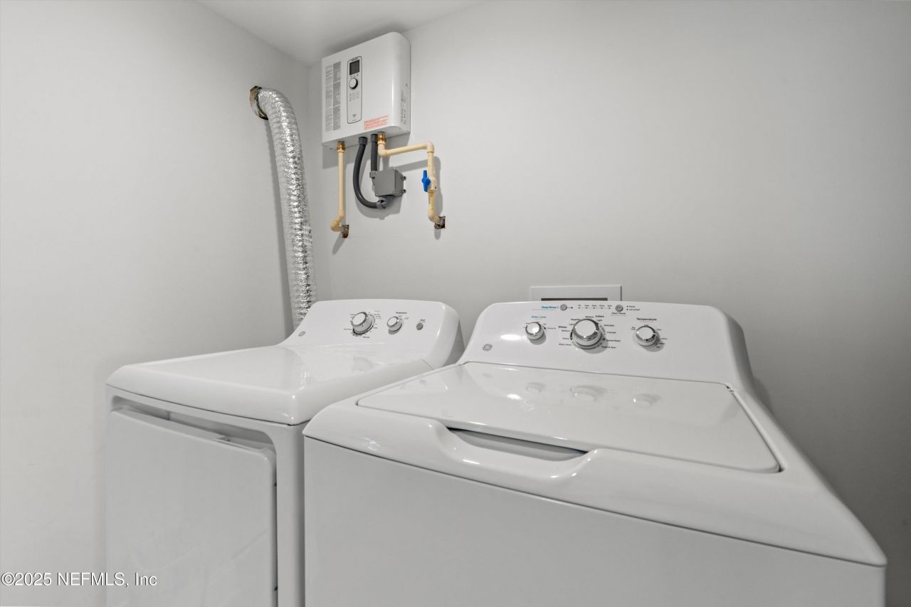 109 12th Avenue N, Jacksonville Beach, FL 32250 Photo