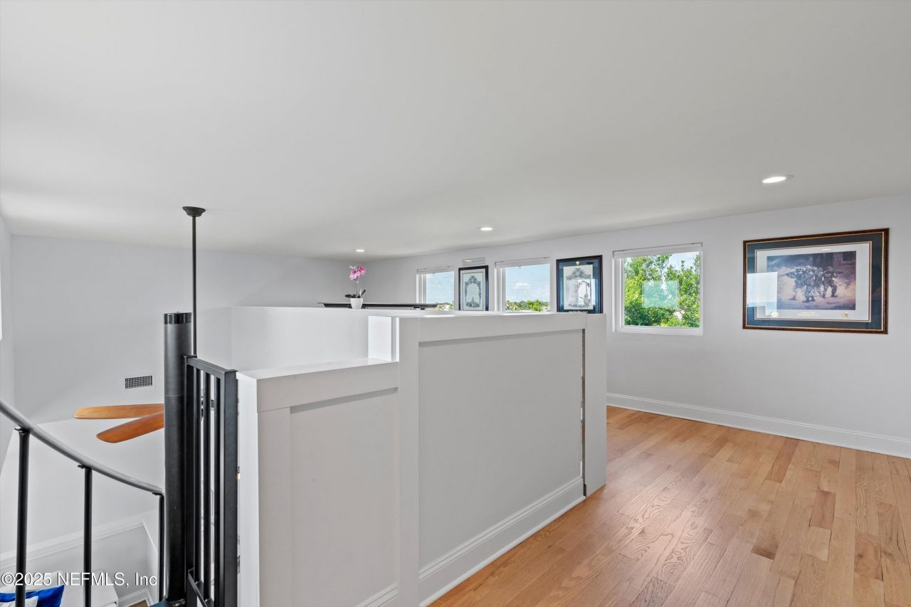 109 12th Avenue N, Jacksonville Beach, FL 32250 Photo