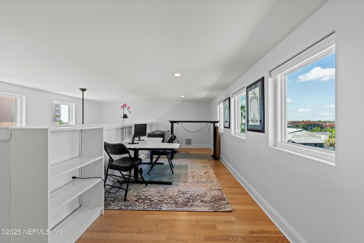 109 12th Avenue N, Jacksonville Beach, FL 32250 Photo