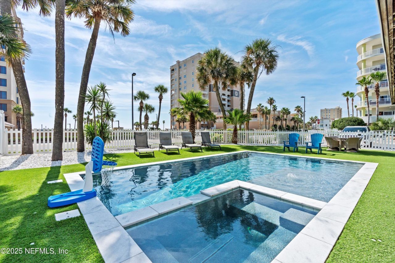 109 12th Avenue N, Jacksonville Beach, FL 32250 Photo