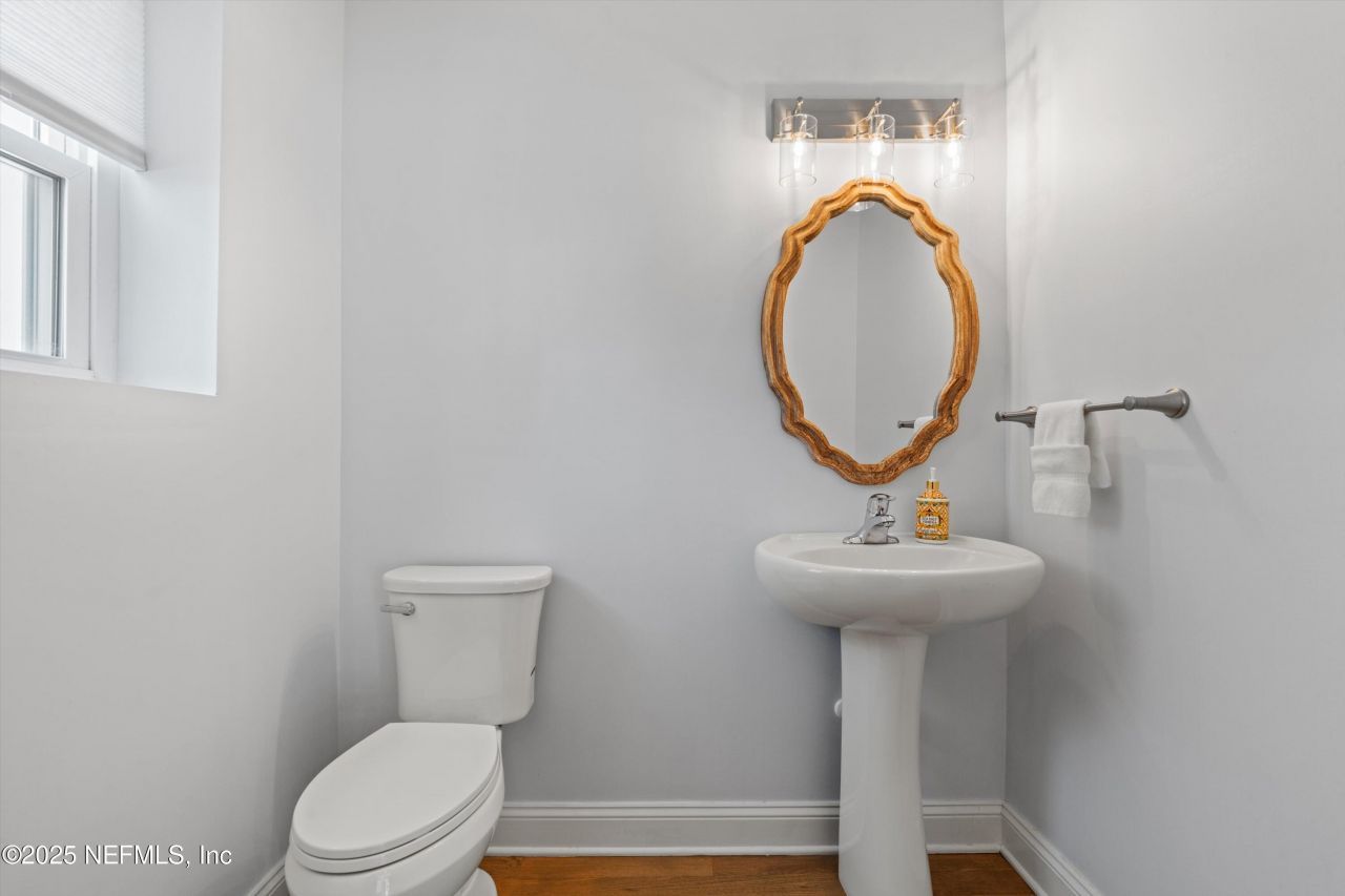 109 12th Avenue N, Jacksonville Beach, FL 32250 Photo