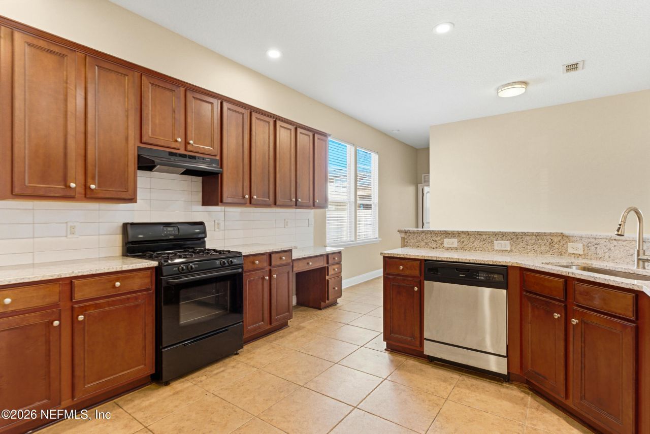 14455 Cherry Lake Drive W, Jacksonville, FL 32258 Photo