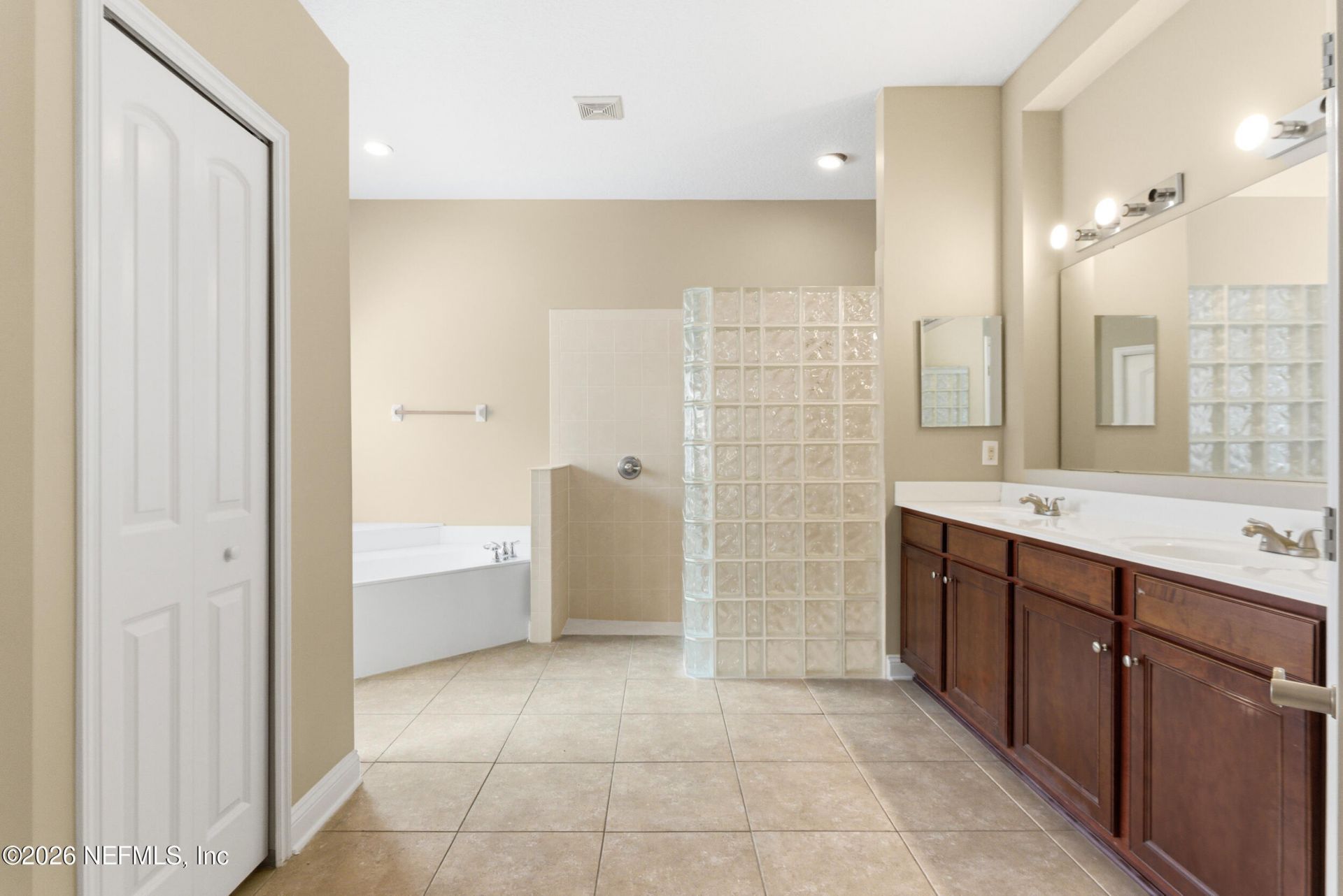 14455 Cherry Lake Drive W, Jacksonville, FL 32258 Photo
