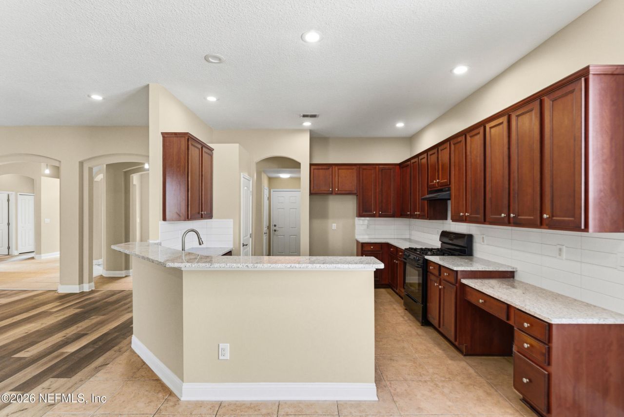 14455 Cherry Lake Drive W, Jacksonville, FL 32258 Photo