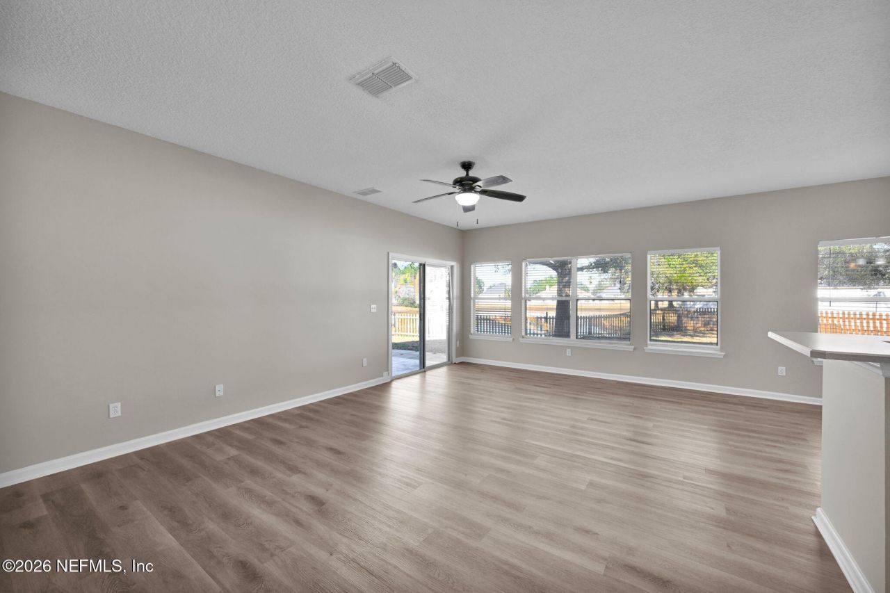 8663 Derry Drive, Jacksonville, FL 32244 Photo