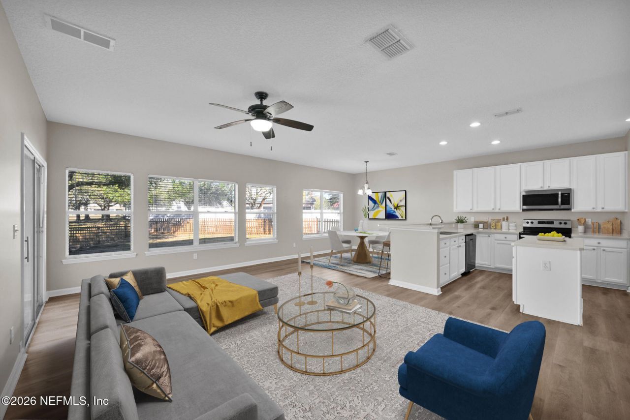 8663 Derry Drive, Jacksonville, FL 32244 Photo