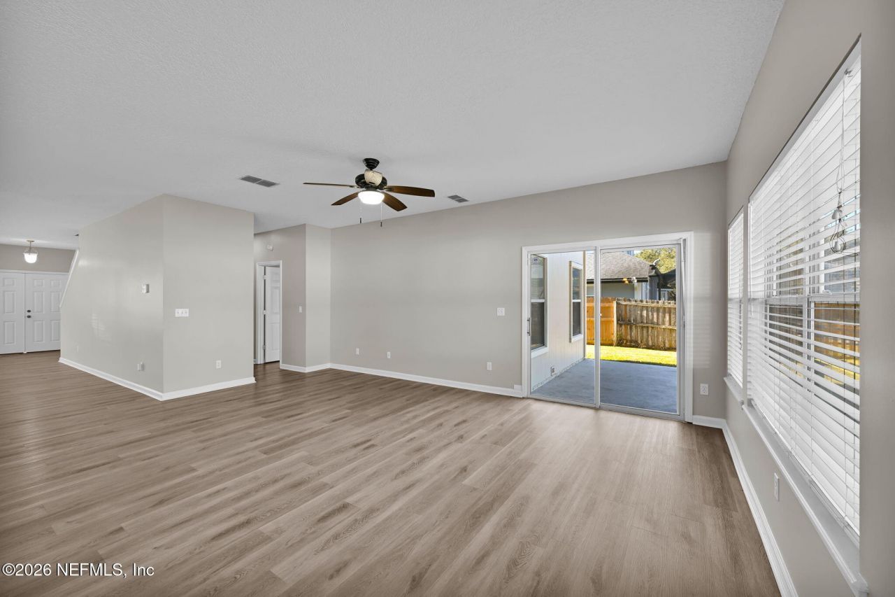 8663 Derry Drive, Jacksonville, FL 32244 Photo