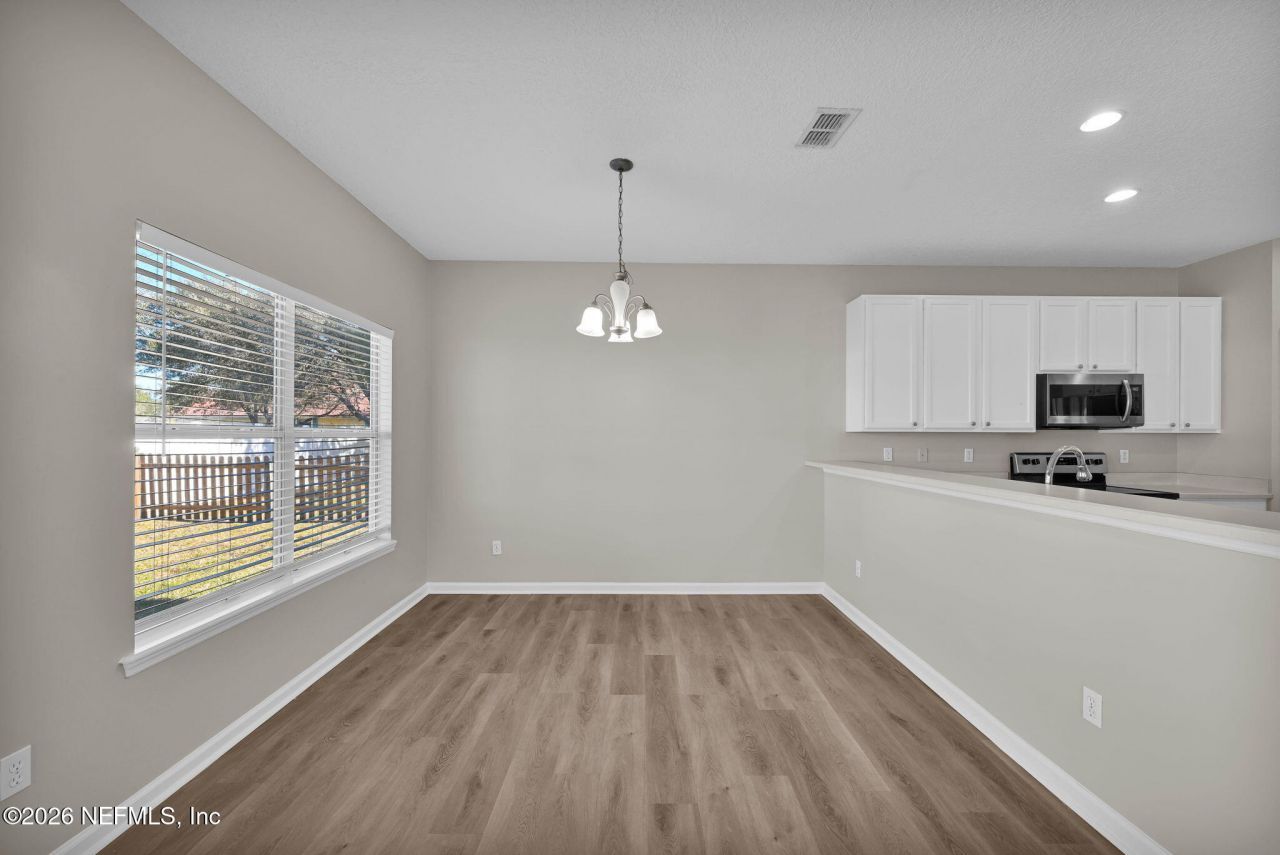 8663 Derry Drive, Jacksonville, FL 32244 Photo