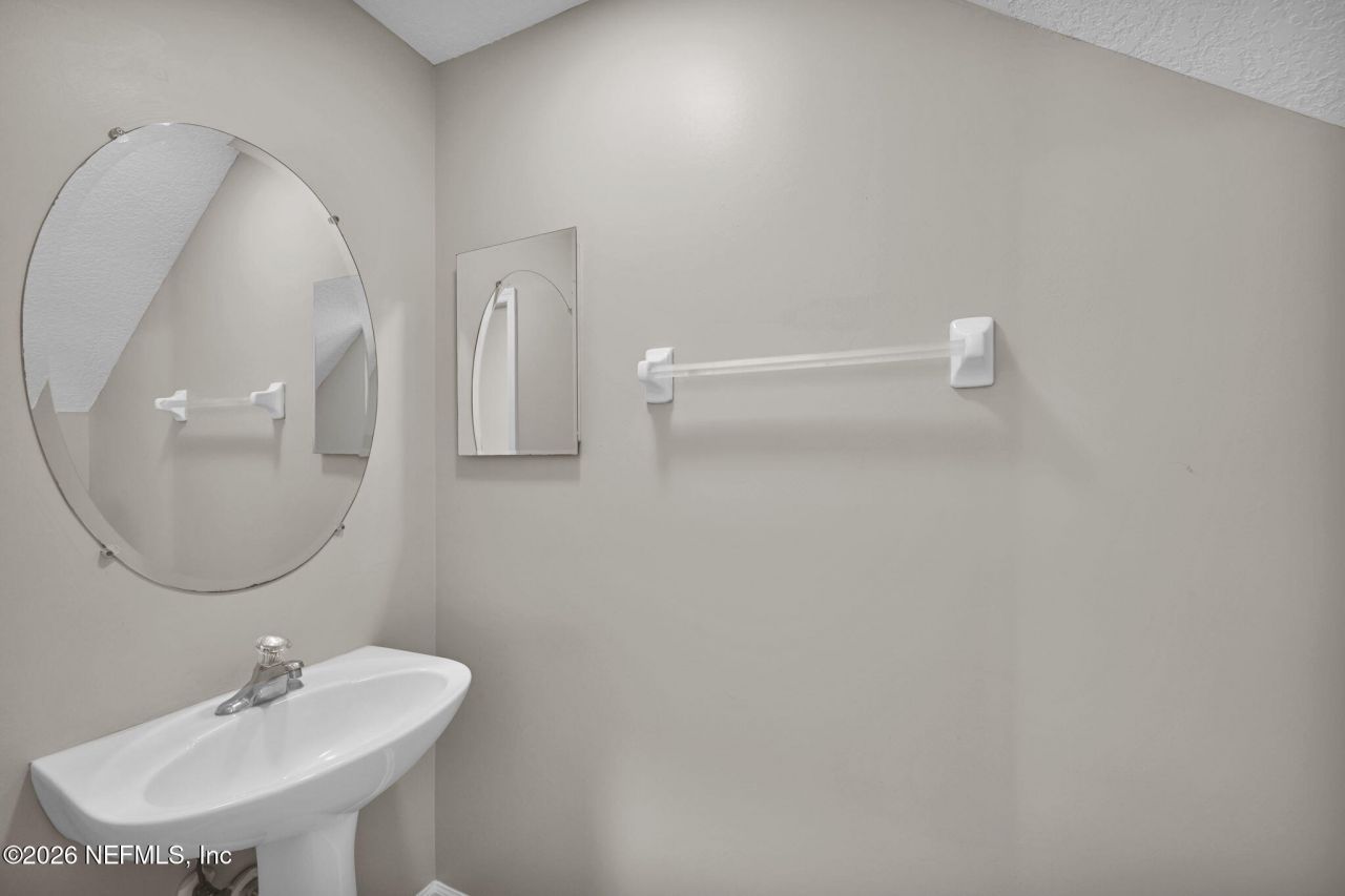 8663 Derry Drive, Jacksonville, FL 32244 Photo