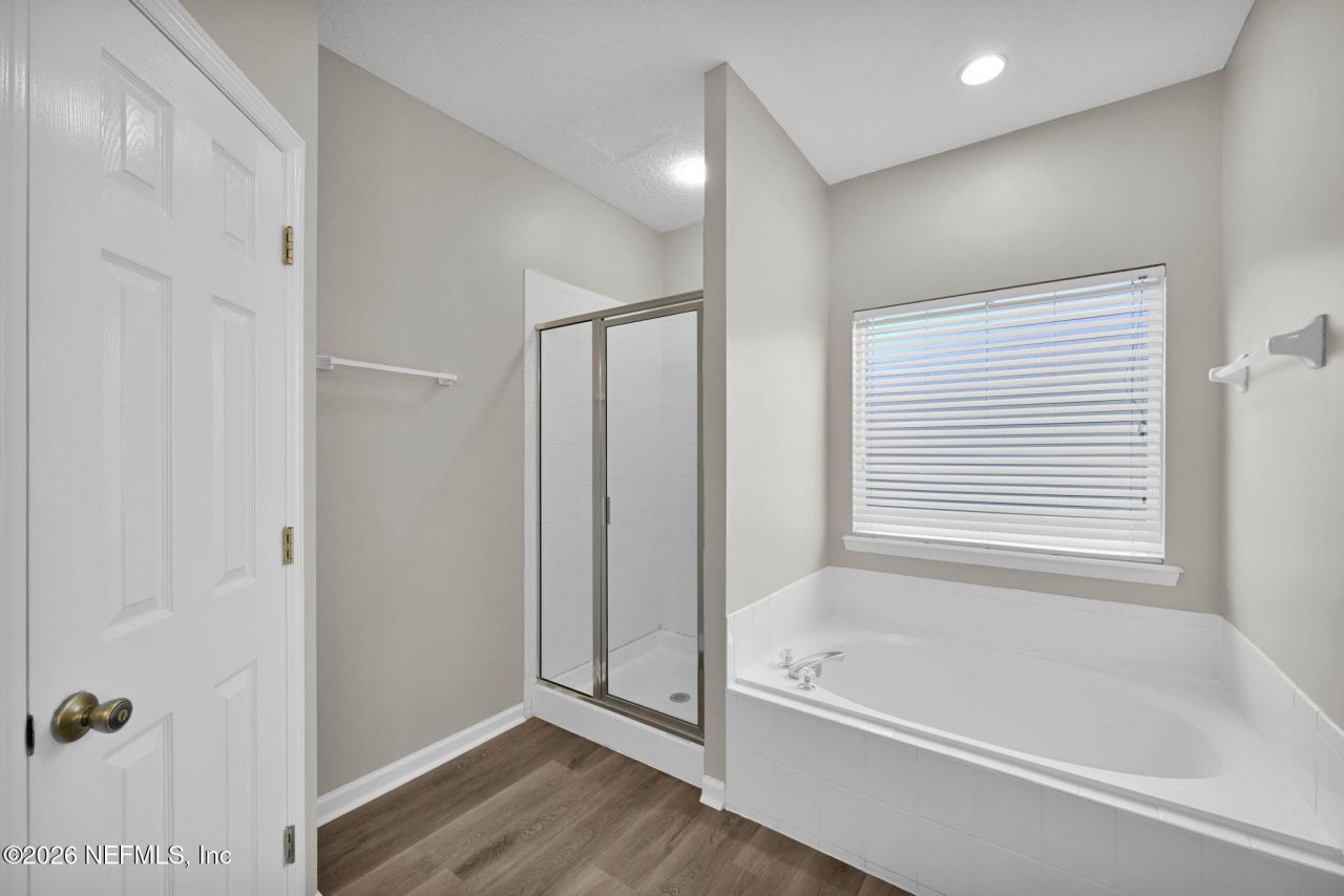 8663 Derry Drive, Jacksonville, FL 32244 Photo