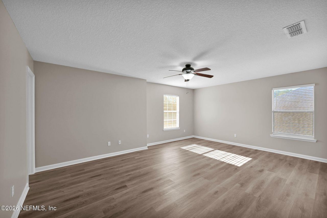 8663 Derry Drive, Jacksonville, FL 32244 Photo