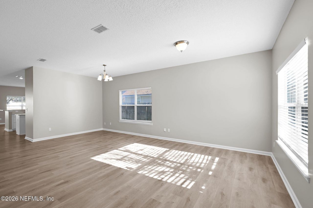 8663 Derry Drive, Jacksonville, FL 32244 Photo