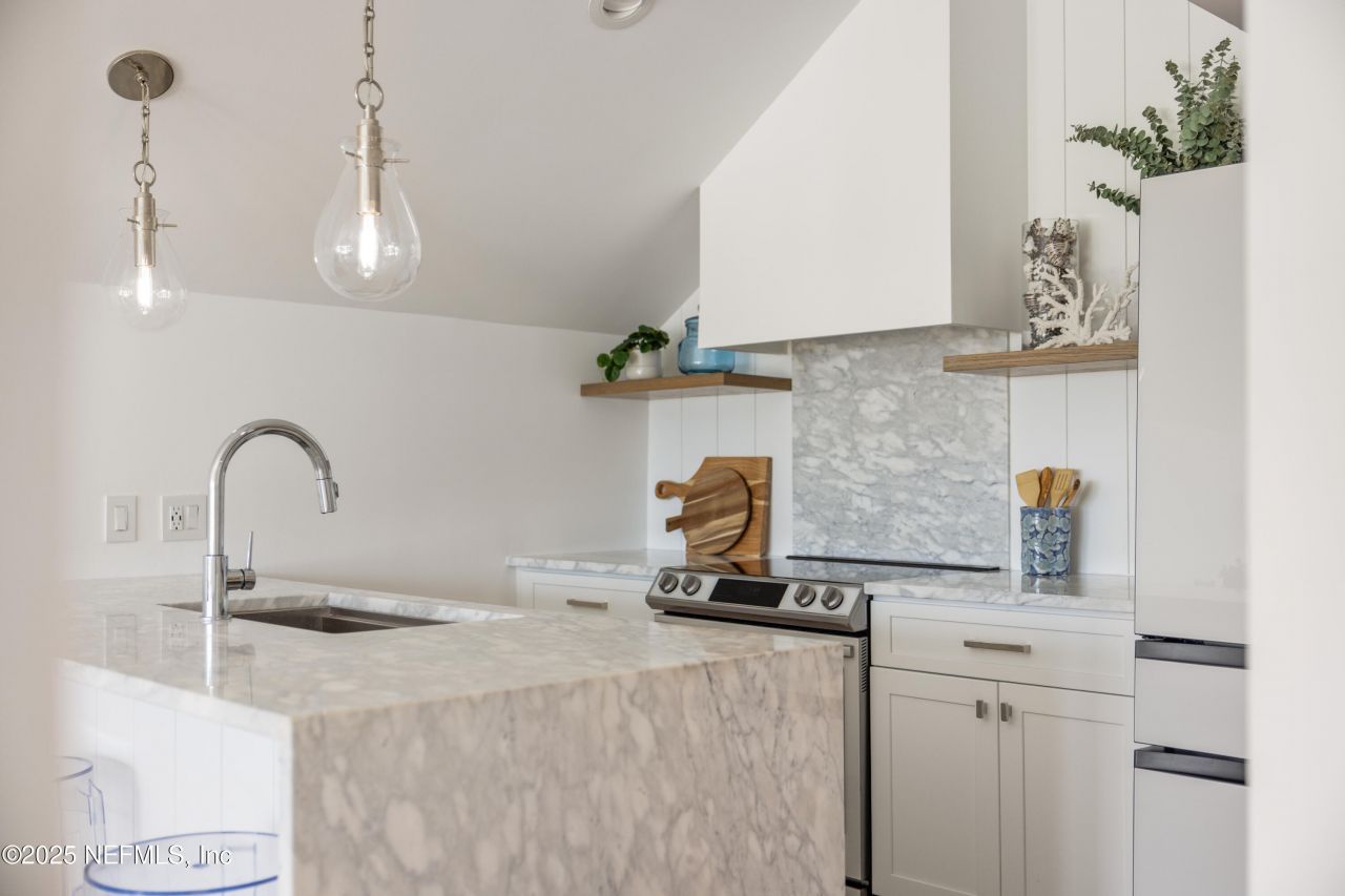 2277 Seminole Road, Unit M, Atlantic Beach, FL 32233 Photo