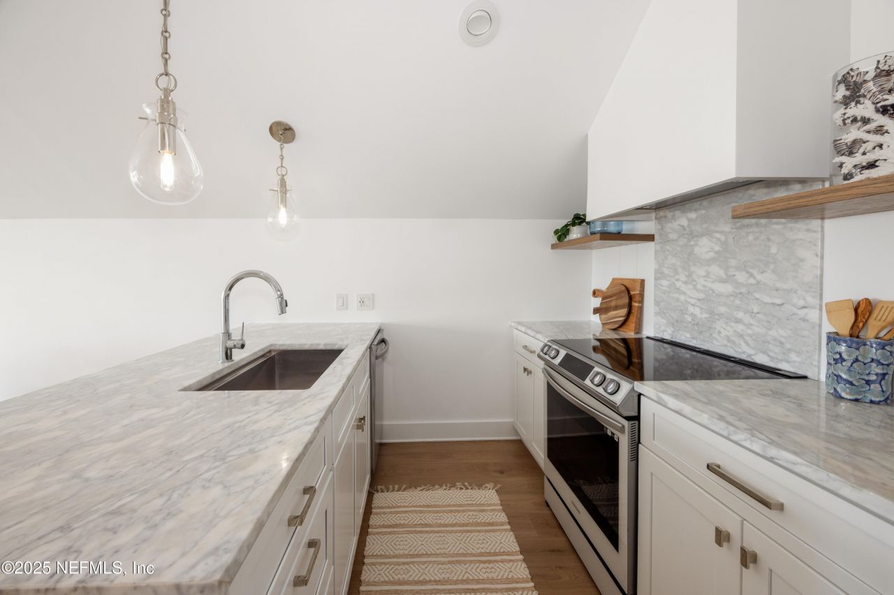 2277 Seminole Road, Unit M, Atlantic Beach, FL 32233 Photo