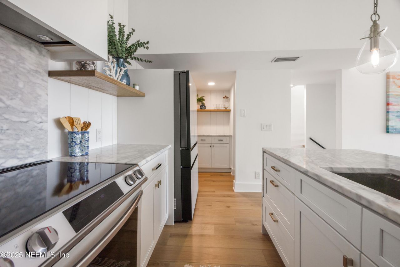 2277 Seminole Road, Unit M, Atlantic Beach, FL 32233 Photo