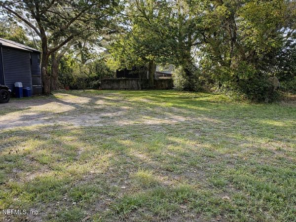 111 S 8TH, Fernandina Beach, FL 32034