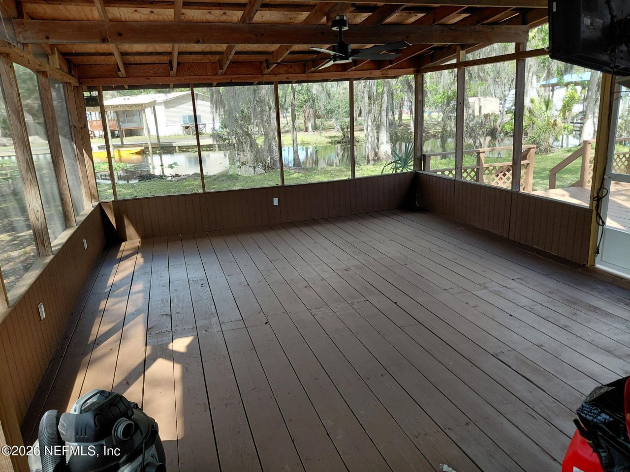 106 Breezewood Circle, San Mateo, FL 32187 Photo